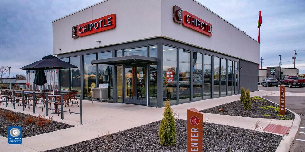 More Photos Of 4100 Belmont Ave, Youngstown General Retail For Sale