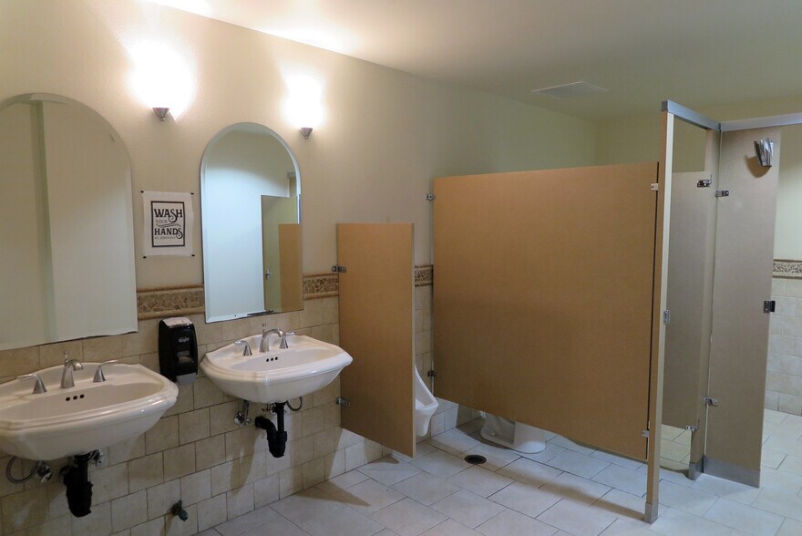 More Photos Of 10275 N De Anza Blvd, Cupertino Medical For Lease