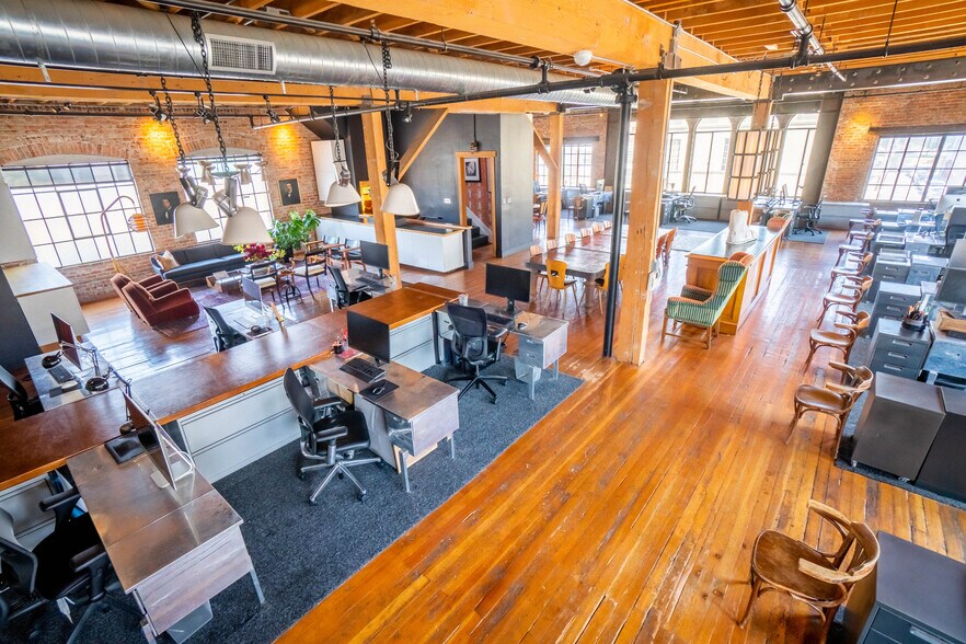 More Photos Of 308-310 7th St, San Francisco Office For Sale