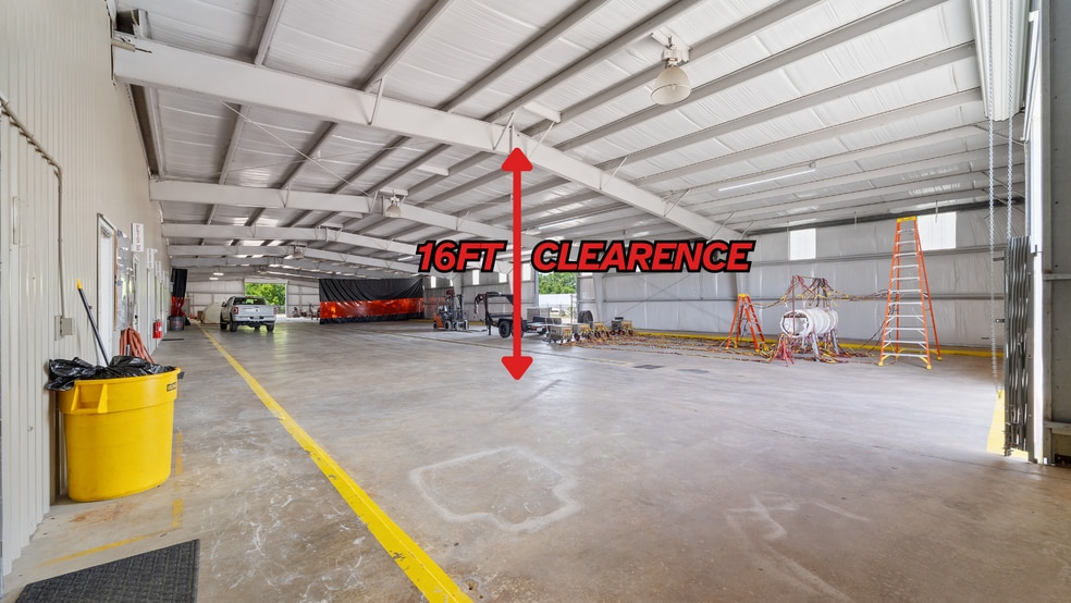 More Photos Of 13523 Conklin Ln, Houston Warehouse For Lease