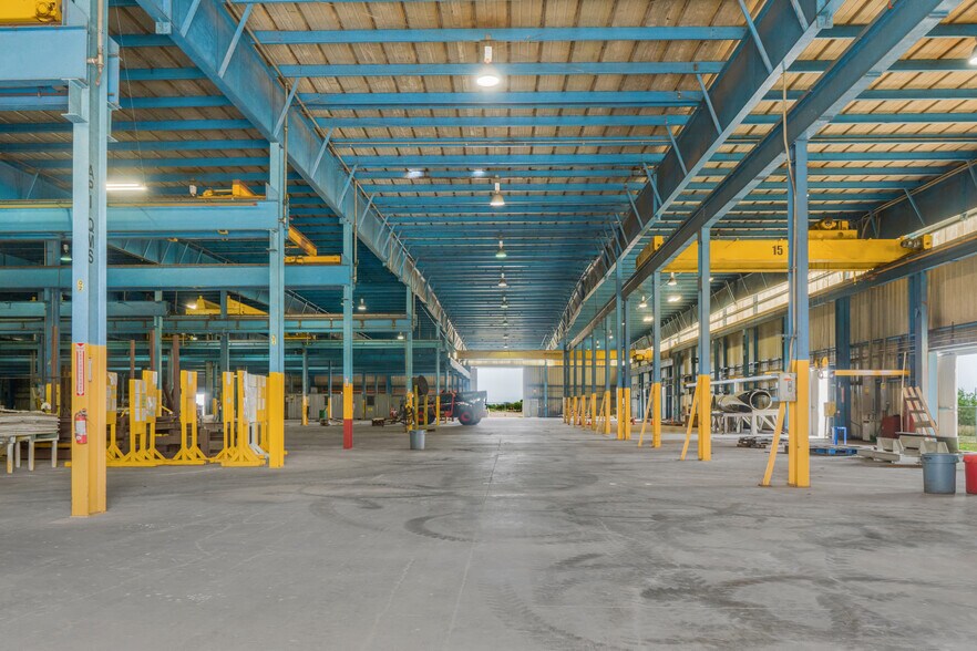 More Photos Of 42134 FM 510, Los Fresnos Manufacturing For Sale