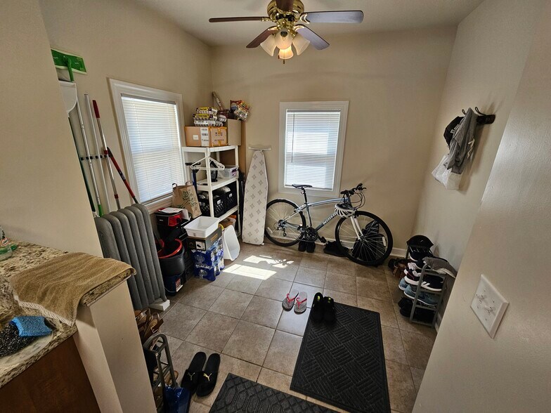 More Photos Of 5155 W Byron St, Chicago Apartments For Sale