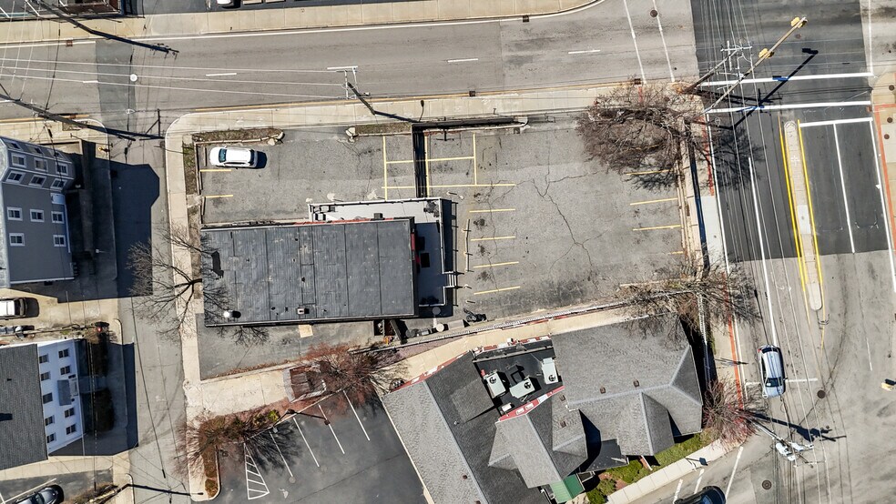 More Photos Of 110 School St, Pawtucket Bar For Sale