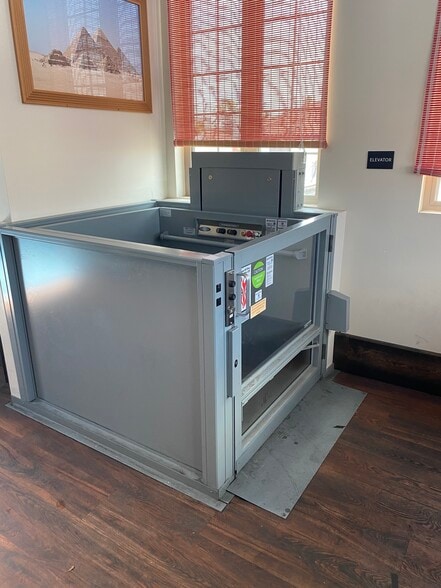 More Photos Of 4727 University Ave, San Diego Restaurant For Sale