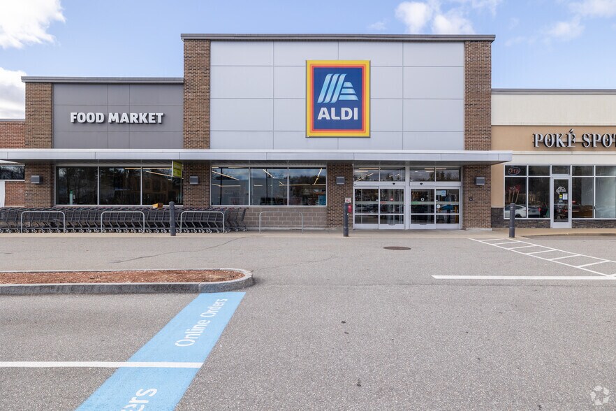 Primary Photo Of 270 Amherst St, Nashua Freestanding For Lease