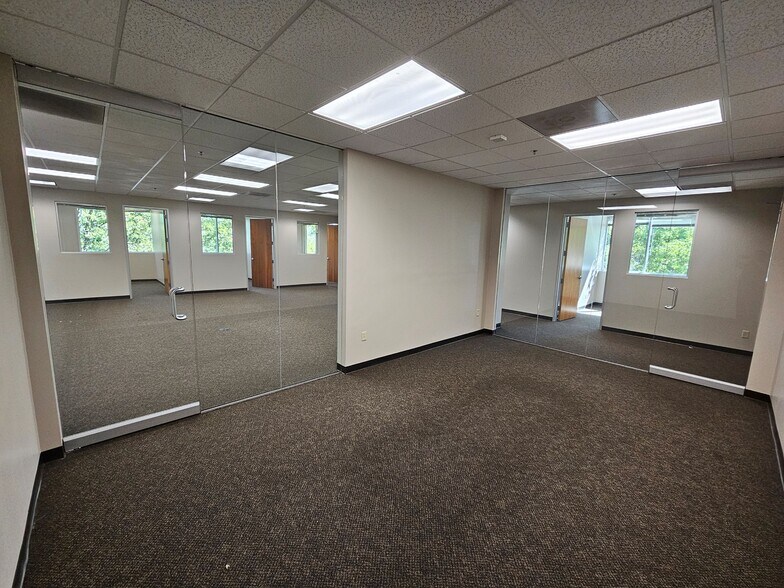 More Photos Of 400 Plaza Dr, Folsom Office For Sale