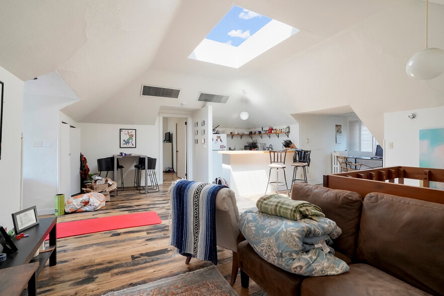 More Photos Of 1439 Detroit St, Denver Apartments For Sale