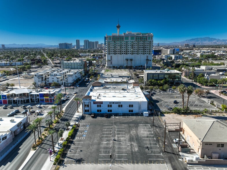 More Photos Of 730 Las Vegas Blvd S, Las Vegas General Retail For Lease