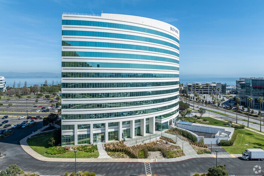 More Photos Of 2000 Sierra Point Pky, Brisbane Office For Lease