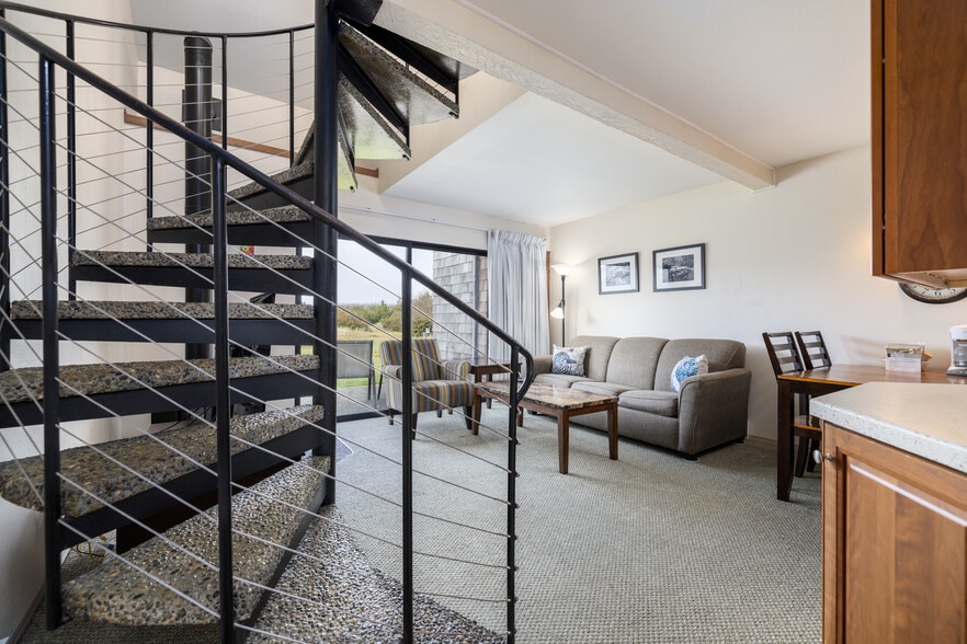 More Photos Of 11 Chabot Rd, Copalis Beach Hotel For Sale