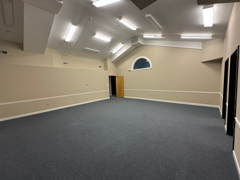 More Photos Of 1500 Garner Rd, Raleigh Office Residential For Lease