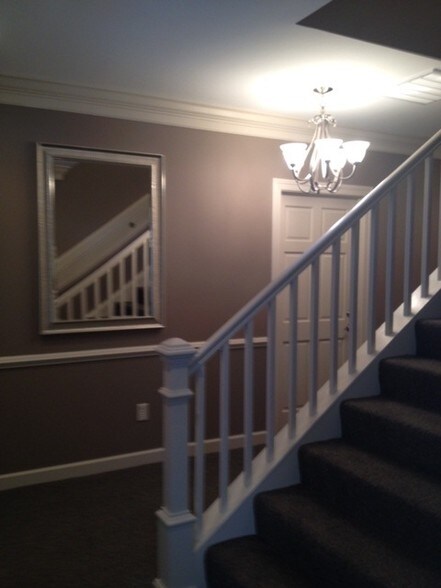 More Photos Of 7808 Pineville-Matthews Rd, Charlotte Office For Lease