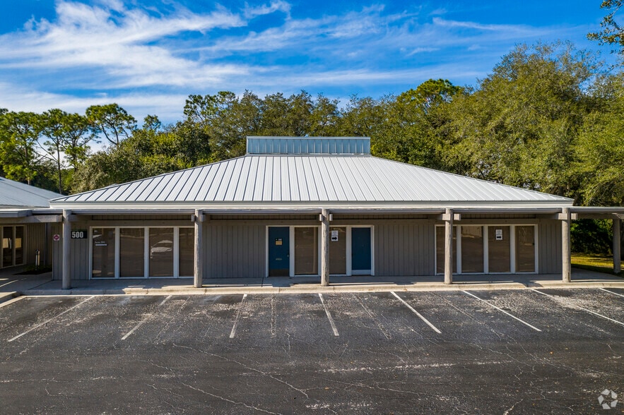 More Photos Of 2901 W Busch Blvd, Tampa Unknown For Lease