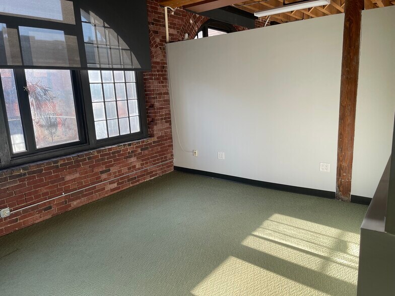 More Photos Of 143-145 South St, Boston Medical For Lease