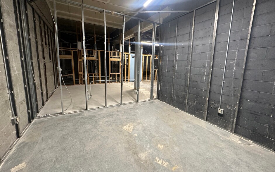 More Photos Of 4729-4737 Conner St, Detroit Freestanding For Sale