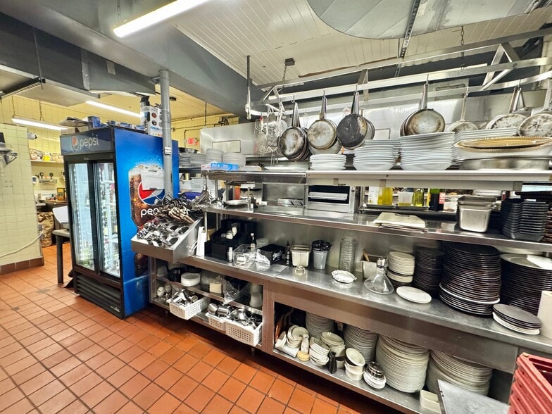 More Photos Of 3943 Merrick Rd, Seaford Storefront Retail Office For Sale