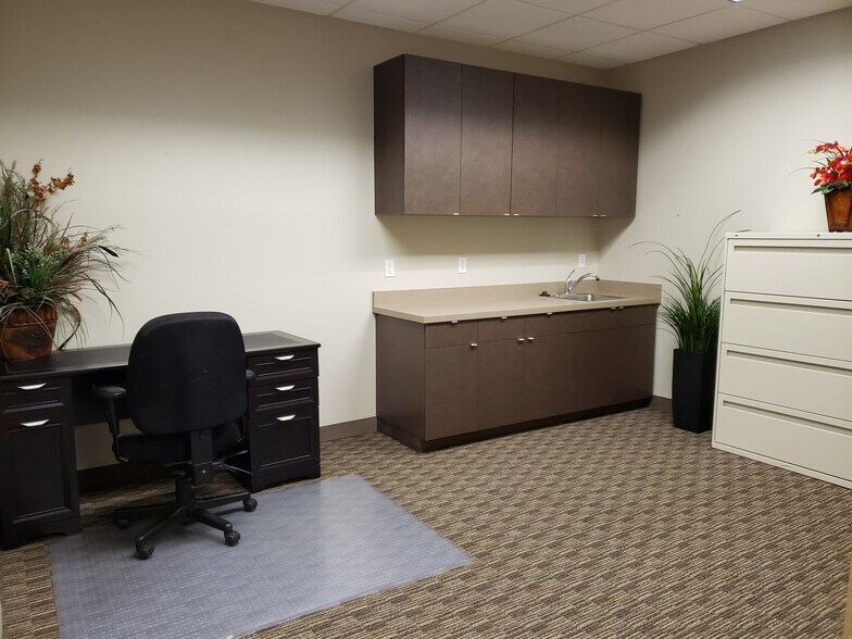 More Photos Of 3110 E Guasti Rd, Ontario Office For Lease