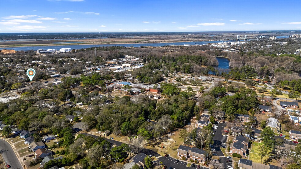 More Photos Of 1960 Carolina Beach Rd, Wilmington Freestanding For Sale