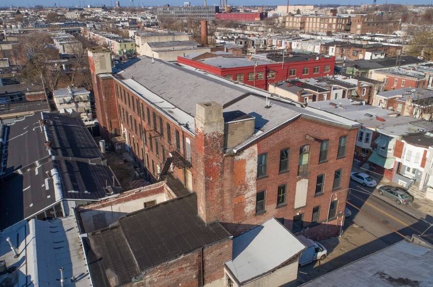 More Photos Of 2000 E Westmoreland St, Philadelphia Warehouse For Lease