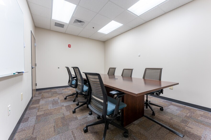 More Photos Of 1505 The Boardwalk, Huntsville Office For Sale