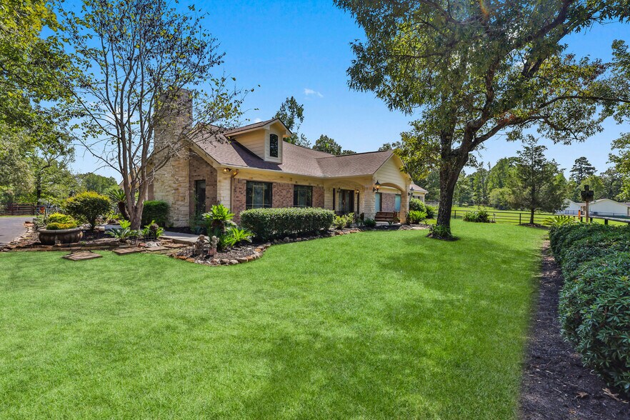 More Photos Of 19042 FM 2854 Rd, Montgomery Land For Sale