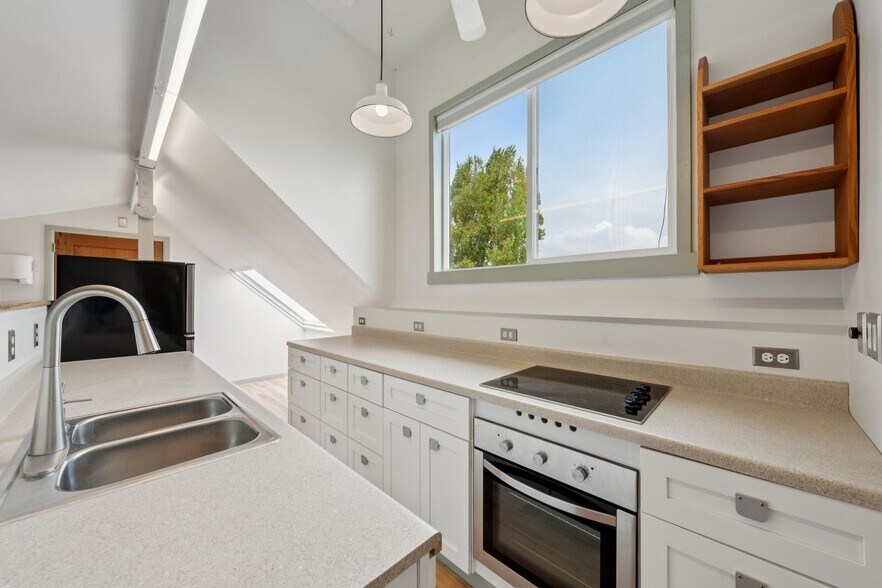 More Photos Of 253 S 25th St, Richmond Flex For Sale