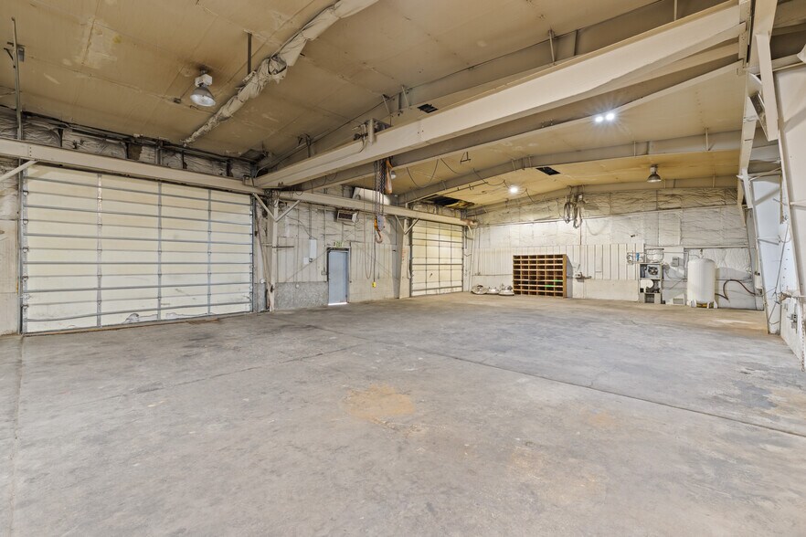 More Photos Of 947 Quayle ave, Salt Lake City Industrial For Lease