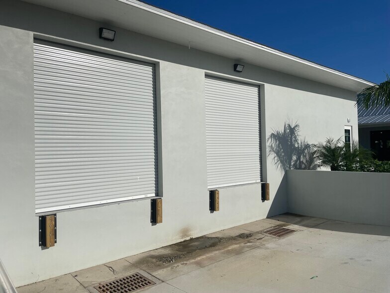 More Photos Of 3700 9th St SW, Vero Beach Refrigeration Cold Storage For Lease