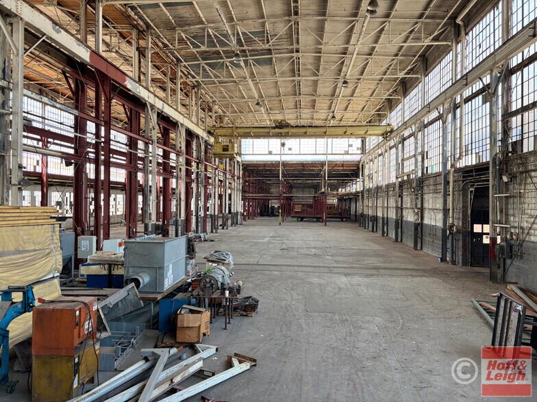 More Photos Of 225 Wetmore Ave SE, Massillon Warehouse For Lease