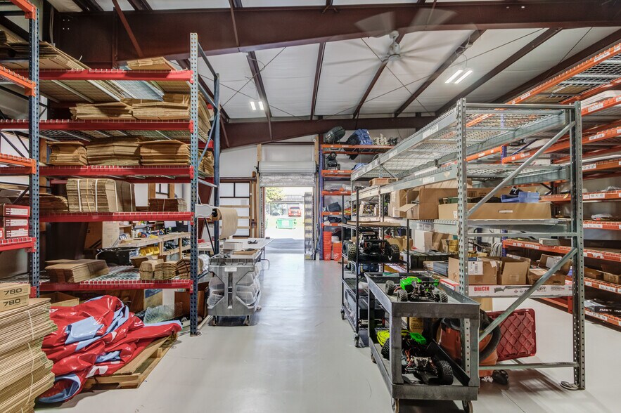 More Photos Of 3584 Atlanta Hwy, Flowery Branch Restaurant For Lease