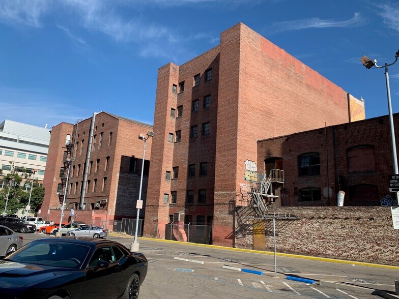 More Photos Of , Stockton Unknown For Sale