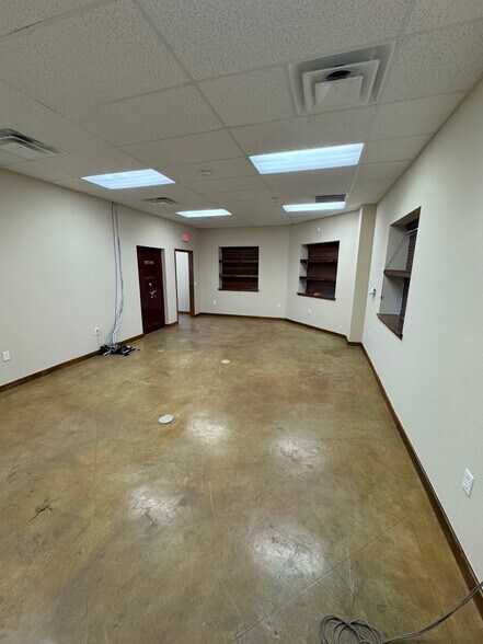 More Photos Of 371-1/2 Columbia Memorial Parkway, Kemah Unknown For Lease