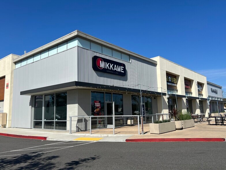 More Photos Of 9824 Chapman Ave, Garden Grove Specialty For Lease