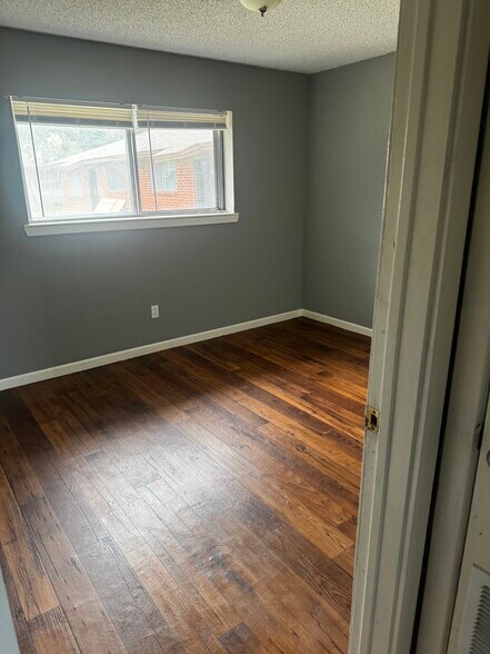 More Photos Of 526 Wilkes St, Wharton Apartments For Sale