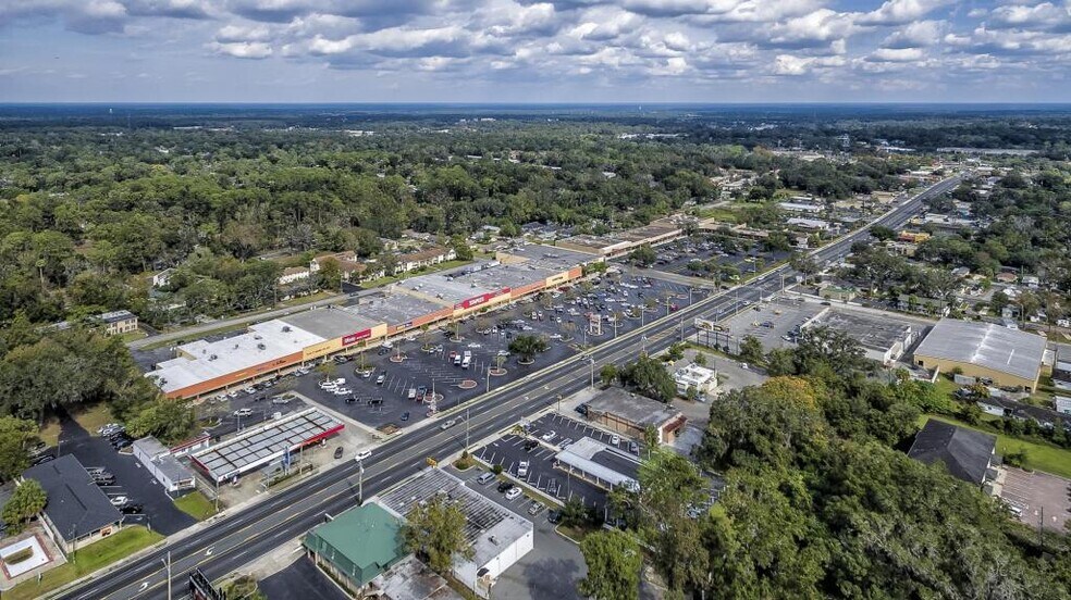 More Photos Of 1739-2015 E Silver Springs Blvd, Ocala General Retail For Sale