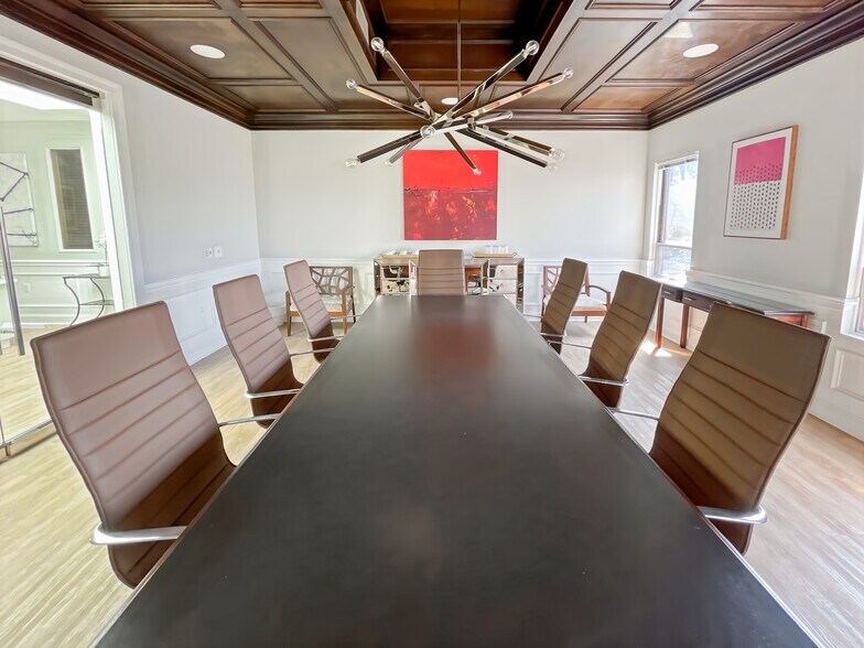 More Photos Of 10505 Judicial Dr, Fairfax Coworking Space