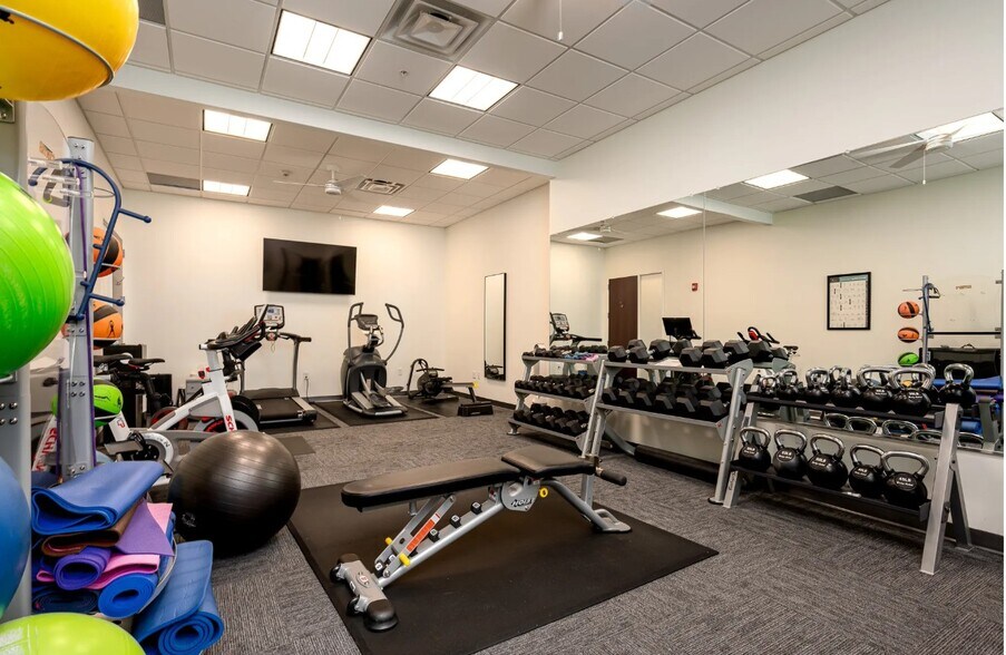 More Photos Of 2410 Evergreen Rd, Gambrills Office For Lease