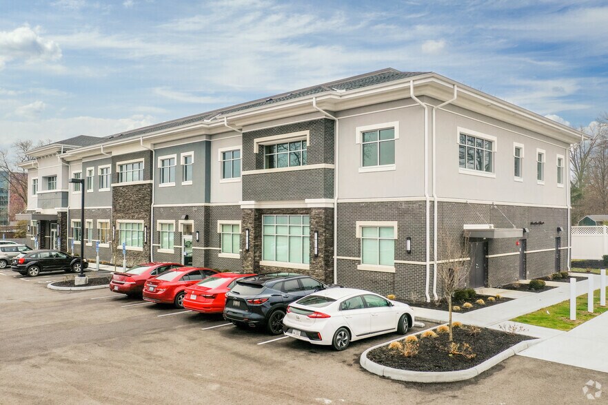 More Photos Of 4665 E Galbraith Rd, Cincinnati Medical For Lease