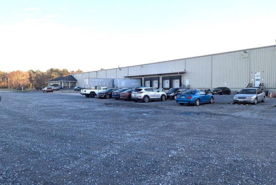 More Photos Of 4400 E New Market Hurlock Rd, Hurlock Warehouse For Sale