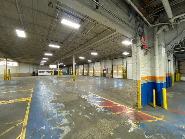 More Photos Of 1900 Foss Park Ave, North Chicago Warehouse For Sale