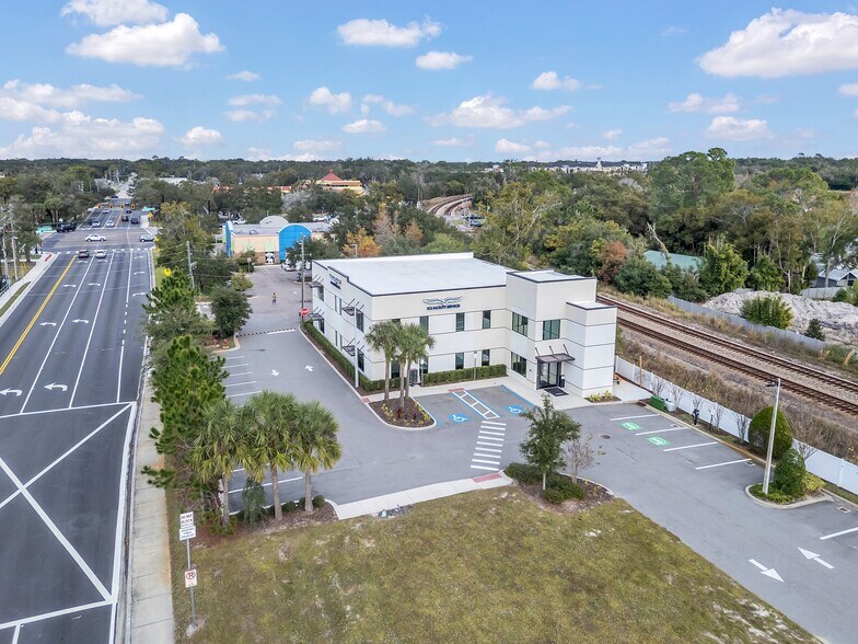 More Photos Of 131 S Country Club Rd, Lake Mary Office For Sale