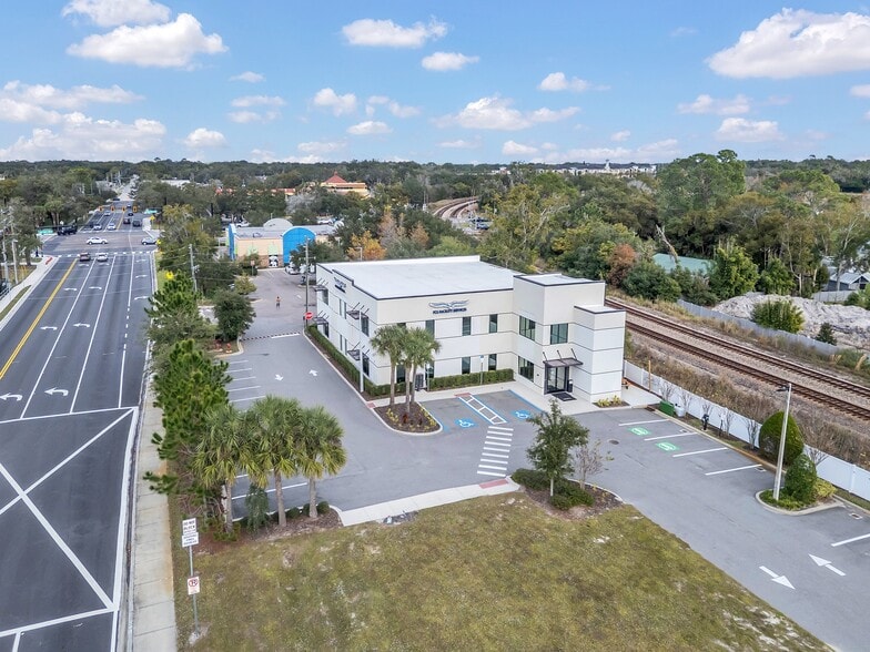 More Photos Of 131 S Country Club Rd, Lake Mary Office For Sale