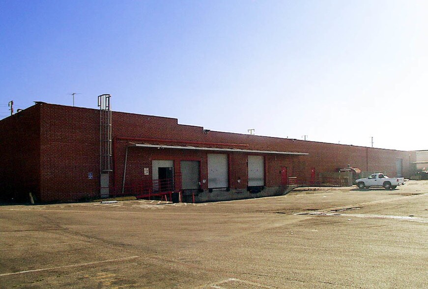 More Photos Of 2040 E Maple Ave, El Segundo Unknown For Lease