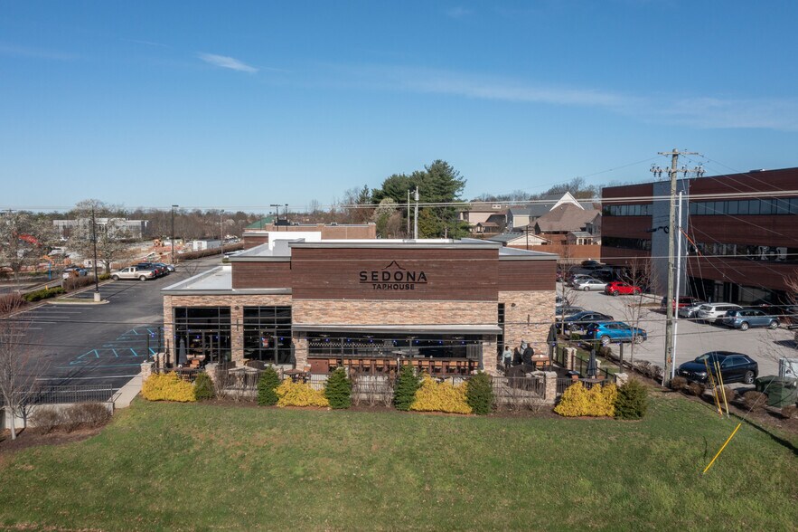 More Photos Of 3600 Palomar Centre Dr, Lexington Restaurant For Sale