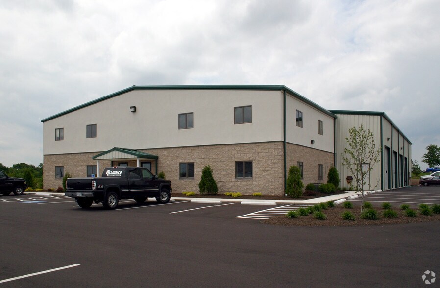 Primary Photo Of 4440 Township Line Rd, Harleysville Light Manufacturing For Lease