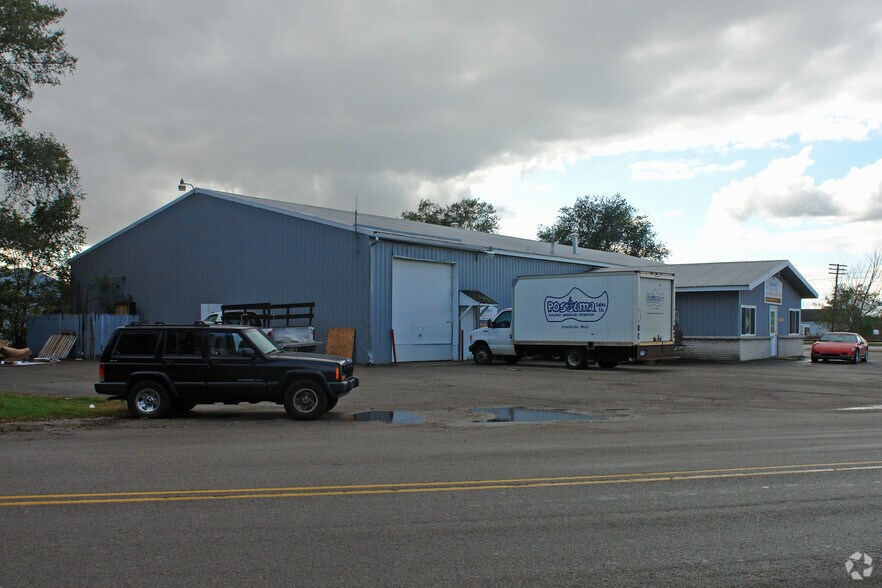 More Photos Of 3410 SW Chicago Dr, Grandville Warehouse For Lease