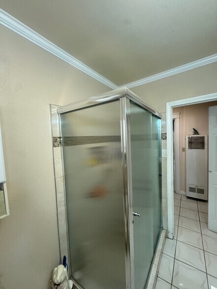More Photos Of 410 Fischer St, Glendale Apartments For Sale
