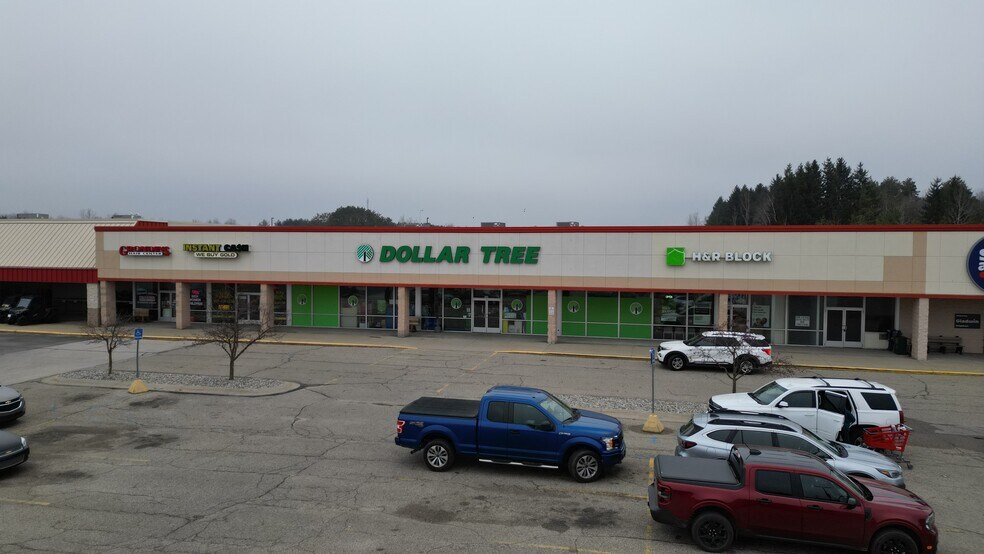 More Photos Of 174 James Robertson Dr, Gladwin Unknown For Lease