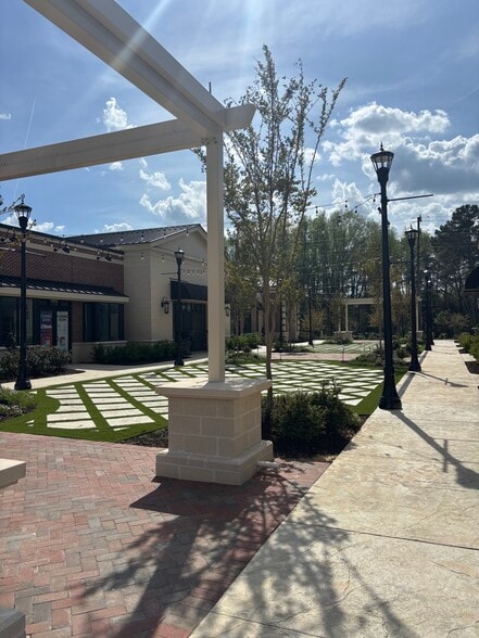 More Photos Of 1842-1880 N Broad St, Fuquay-Varina Unknown For Lease