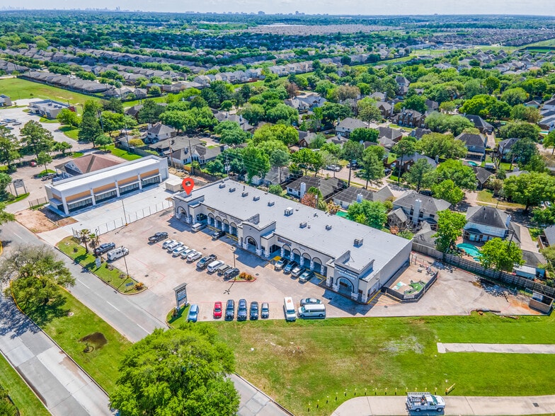 More Photos Of 19125 W Little York Rd, Katy Storefront For Sale